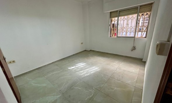 Reventa - Apartment -
Torrevieja - Costa Blanca