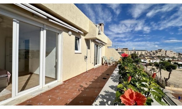 Reventa - Ático -
Torrevieja - Costa Blanca