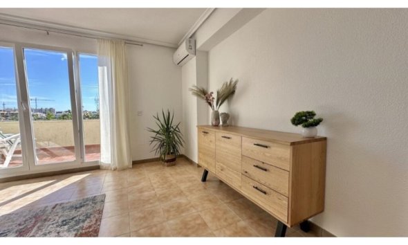 Reventa - Ático -
Torrevieja - Costa Blanca