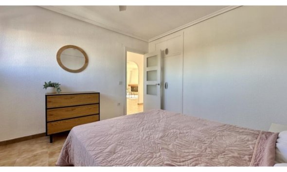 Reventa - Ático -
Torrevieja - Costa Blanca