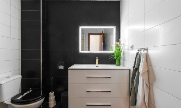 Reventa - Town House -
Torrevieja - Cabo Cervera