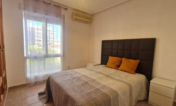 Reventa - Town House -
Torrevieja - Torreblanca