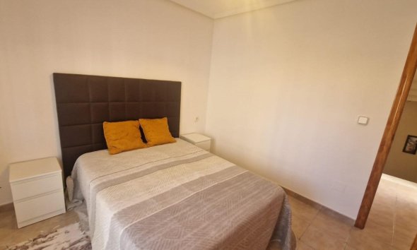 Reventa - Town House -
Torrevieja - Torreblanca