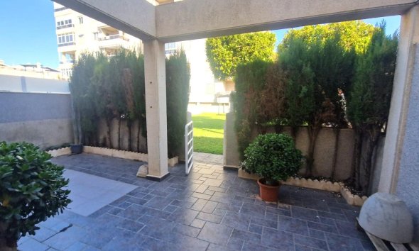 Reventa - Town House -
Torrevieja - Torreblanca