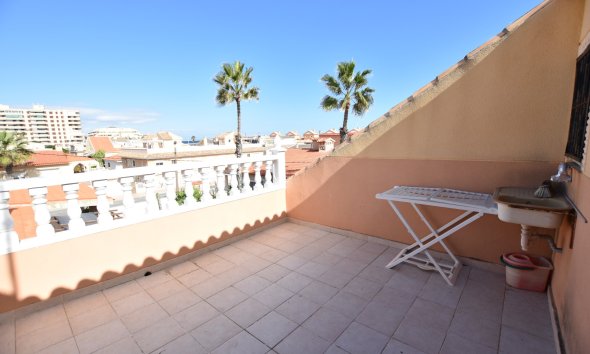 Resale - Town House -
La Mata - Costa Blanca