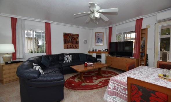 Revente - Villa -
Algorfa - Inland