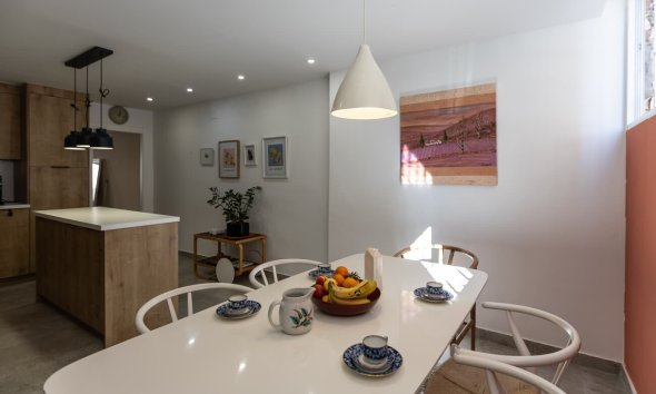 Resale - Town House -
Torrevieja