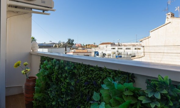 Resale - Town House -
Torrevieja