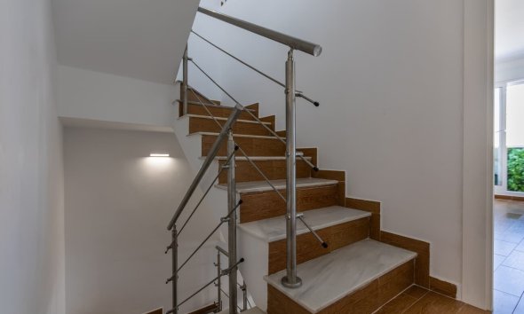 Resale - Town House -
Torrevieja