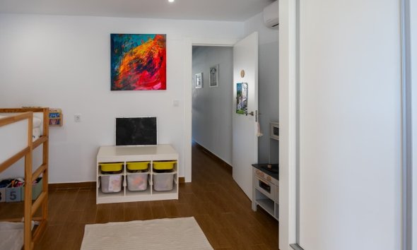 Resale - Town House -
Torrevieja