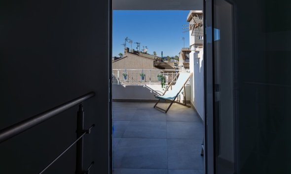 Resale - Town House -
Torrevieja