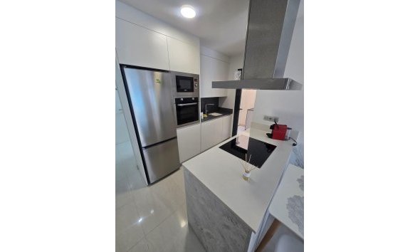 Revente - Apartment -
Torrevieja - Estacion De Autobuses