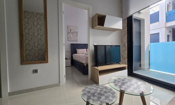 Revente - Apartment -
Torrevieja - Estacion De Autobuses