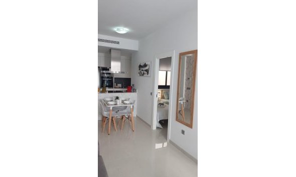 Revente - Apartment -
Torrevieja - Estacion De Autobuses