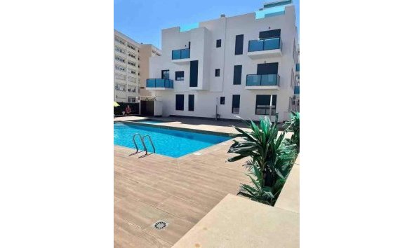 Revente - Apartment -
Torrevieja - Estacion De Autobuses