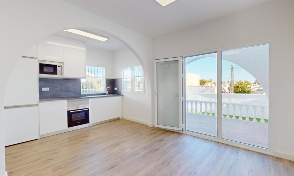 Revente - Bungalow -
Villamartin - Costa Blanca