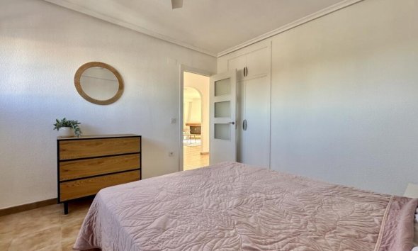 Reventa - Ático -
Torrevieja - Punta Prima