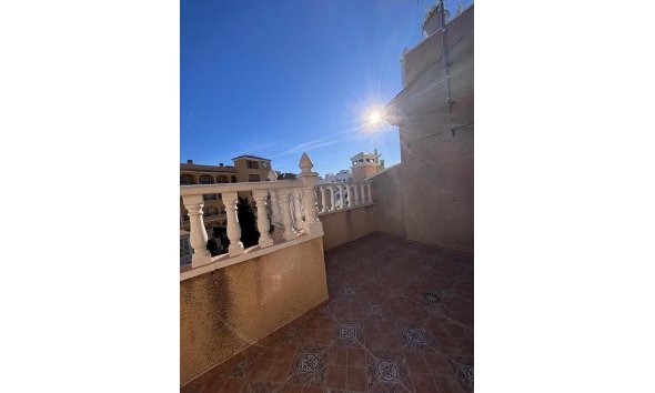 Revente - Town House -
Villamartin - Costa Blanca