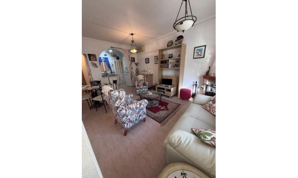 Revente - Town House -
Villamartin - Costa Blanca