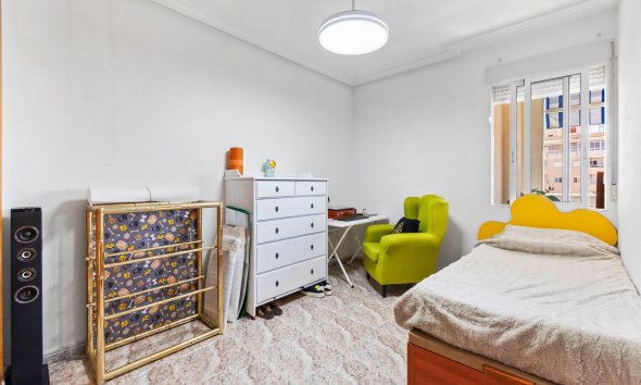 Reventa - Apartment -
Torrevieja - Centro