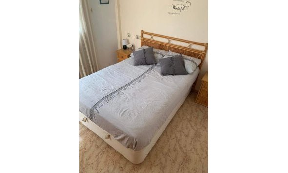 Revente - Villa -
Villamartin - Costa Blanca