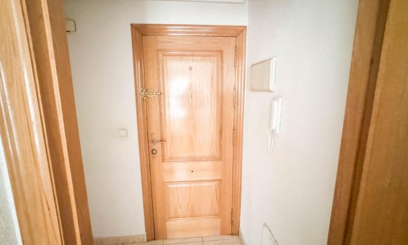 Revente - Apartment -
Torrevieja - Parque de las Naciones