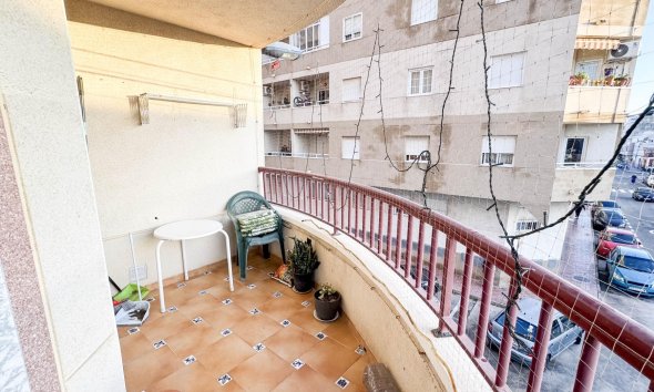 Revente - Apartment -
Torrevieja - Parque de las Naciones