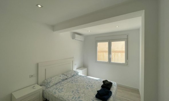 Reventa - Bungalow -
Orihuela Costa - La Regia