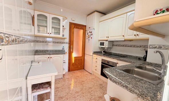 Reventa - Ático -
Torrevieja - Acequion