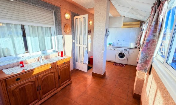 Reventa - Ático -
Torrevieja - Acequion