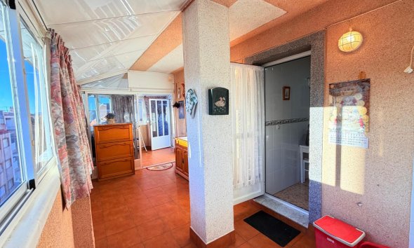 Reventa - Ático -
Torrevieja - Acequion