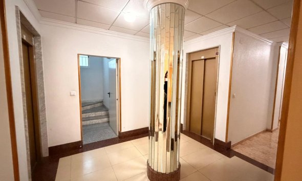 Reventa - Ático -
Torrevieja - Acequion