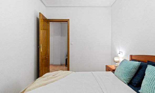 Revente - Apartment -
Torrevieja - Parque de las Naciones