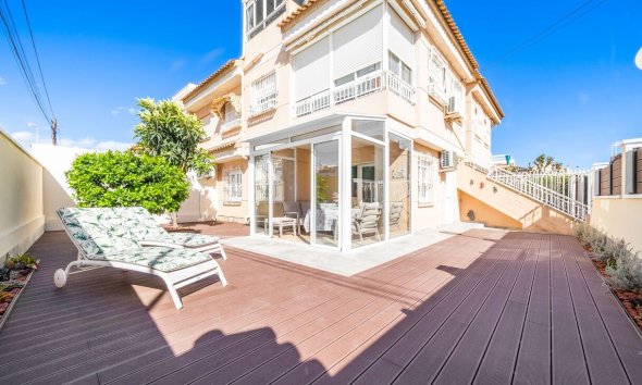 Reventa - Duplex -
Torrevieja - Costa Blanca