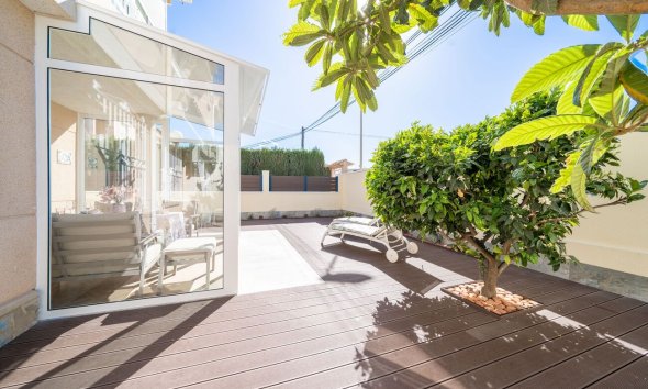 Reventa - Duplex -
Torrevieja - Costa Blanca