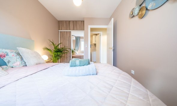 Reventa - Duplex -
Torrevieja - Costa Blanca