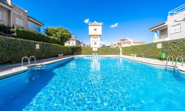 Reventa - Duplex -
Torrevieja - Costa Blanca