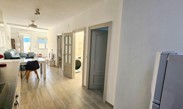 Resale - Town House -
Torrevieja - El Limonar