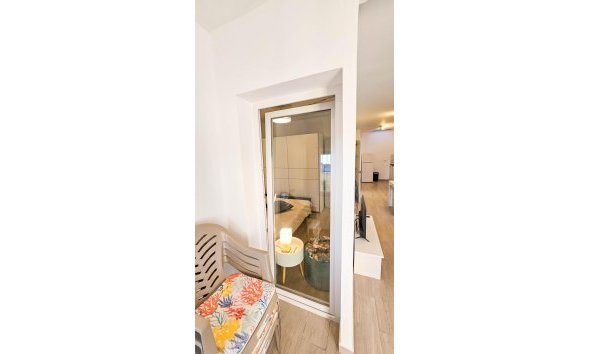 Resale - Town House -
Torrevieja - El Limonar