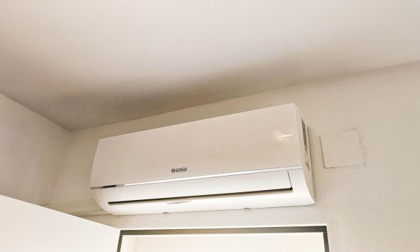 Resale - Town House -
Torrevieja - El Limonar