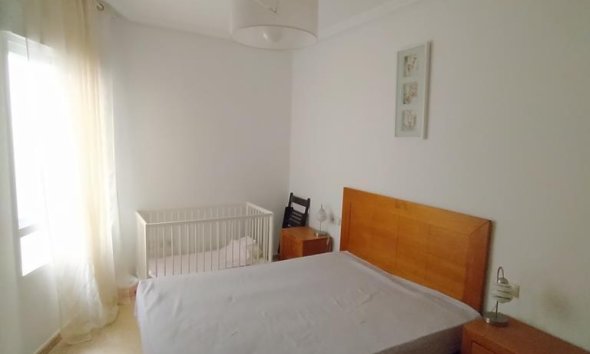 Resale - Apartment -
Torrevieja - CENTRO CASCO URBANO