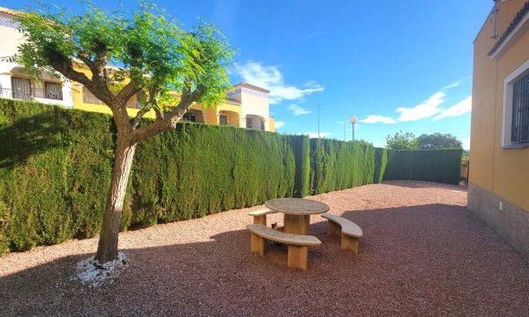 Revente - Town House -
Los Montesinos - Los Montesinos - Urb. La Herrada