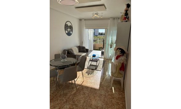 Revente - Apartment -
Punta Prima - Costa Blanca
