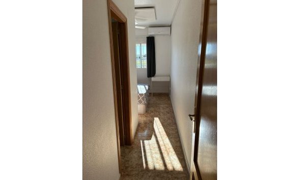 Revente - Apartment -
Punta Prima - Costa Blanca