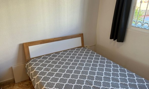 Revente - Apartment -
Punta Prima - Costa Blanca