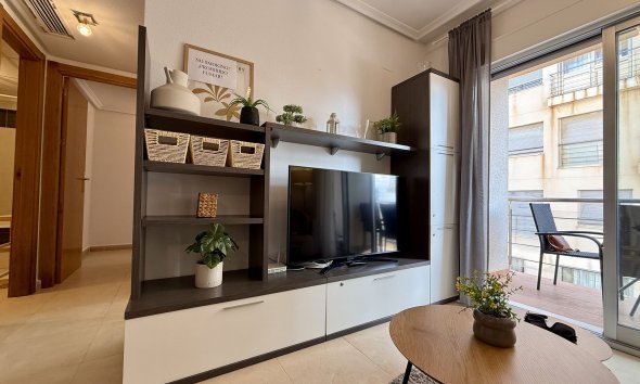 Reventa - Apartment -
Torrevieja - Costa Blanca