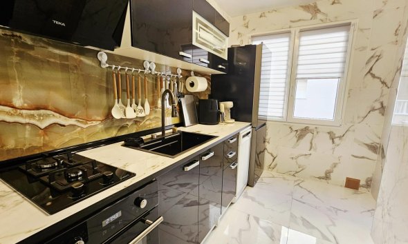 Reventa - Apartment -
Torrevieja - Acequion