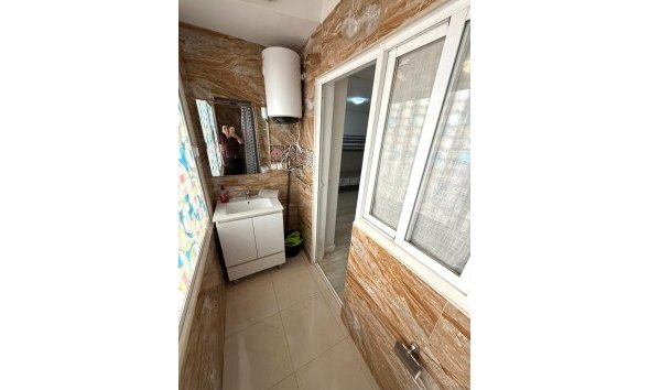 Revente - Apartment -
Torrevieja - Playa del Cura