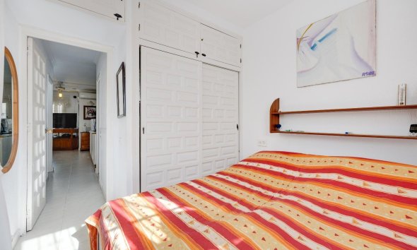 Reventa - Villa -
Torrevieja - Calas Blanca