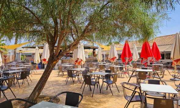 Reventa - Villa -
Torrevieja - Calas Blanca